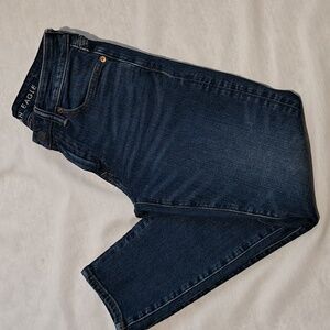 American Eagle Men's‎ Athletic Skinny Jeans. Size 28x28. Medium Wash.